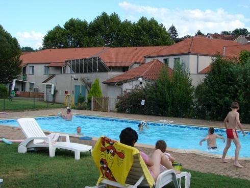 Hotel Le Tulipier Cransac ภายนอก รูปภาพ