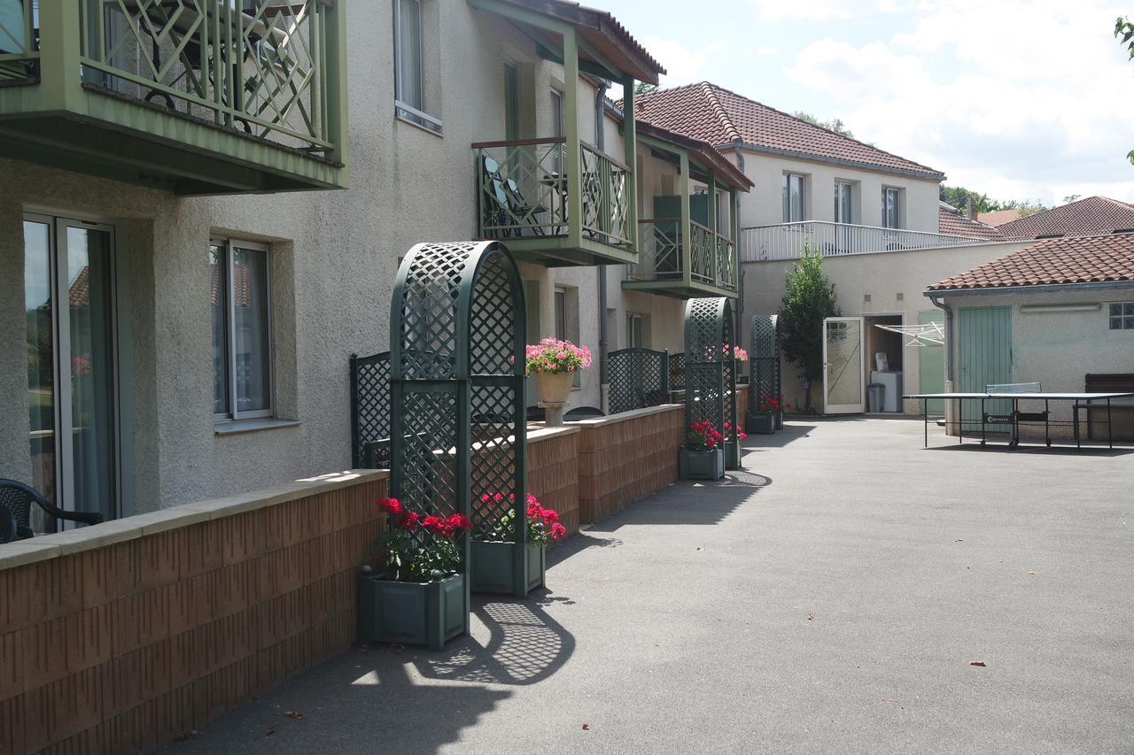 Hotel Le Tulipier Cransac ภายนอก รูปภาพ